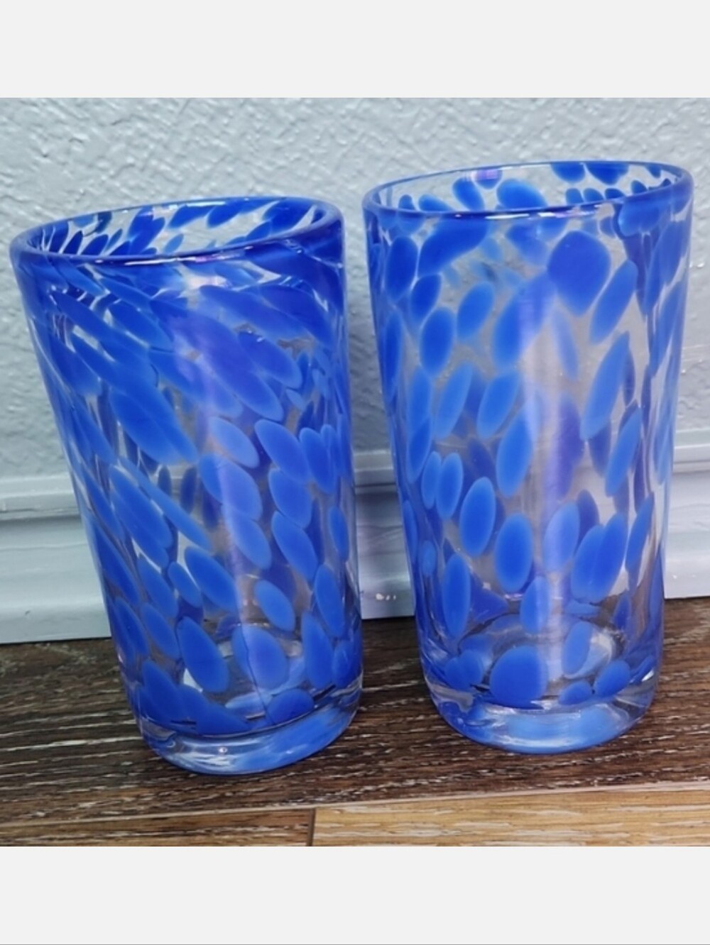 2 Glass Drinking Glasses Cups Blue Swirl Spots